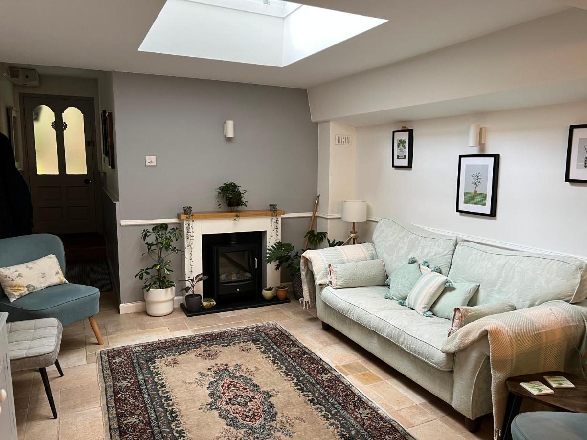 Hollyhocks Holiday Home- 2 Bedroomed Ground Floor Apartment Sleeps 5 Ivybridge Exterior foto